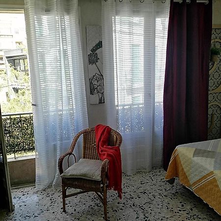 Magnifique Studio Non Fumeur Pres De La Gare Безие Екстериор снимка